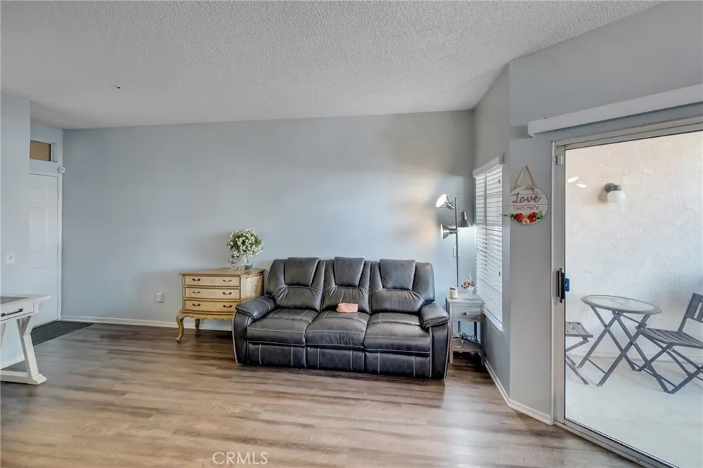 19149 Palo Verde Drive Apple Valley, CA 92308