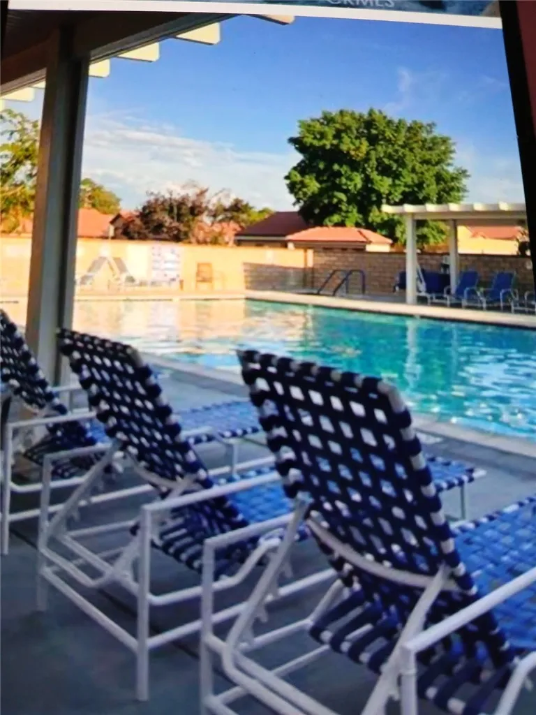 19149 Palo Verde Drive Apple Valley, CA 92308