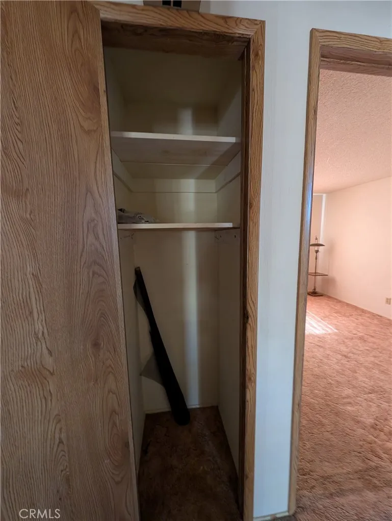 19012 Panther Avenue Adelanto, CA 92301