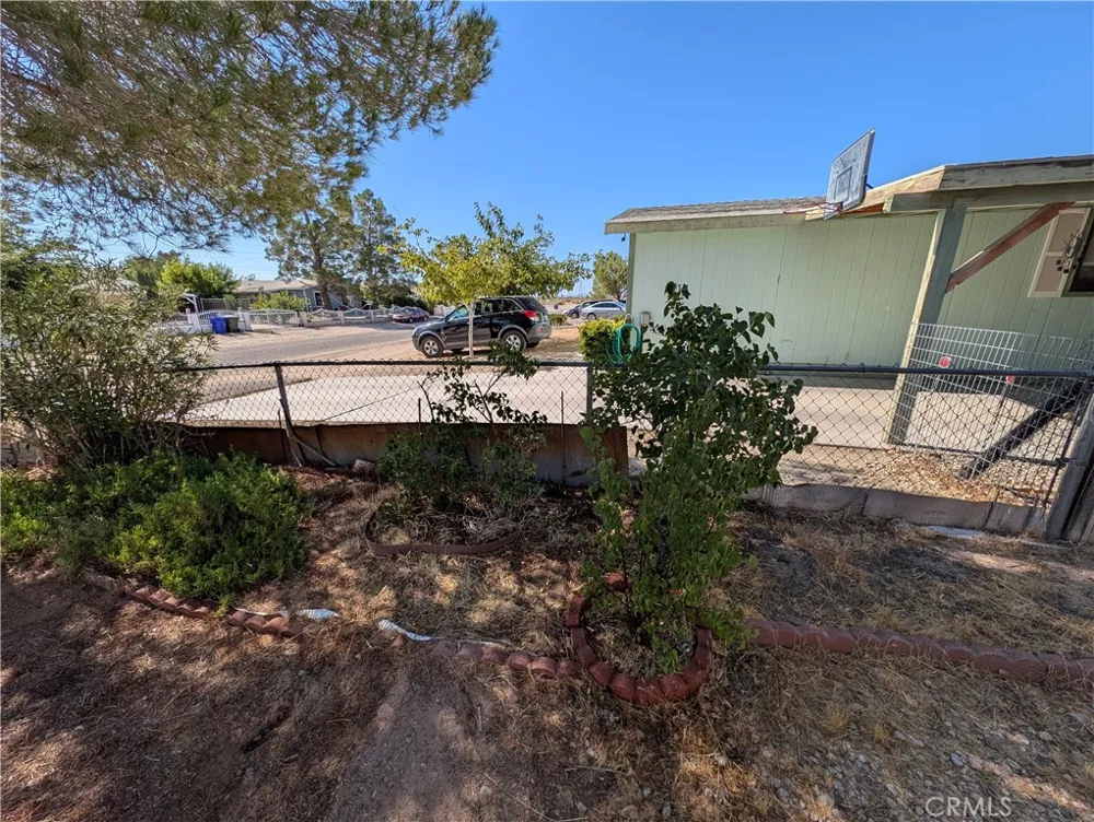 19012 Panther Avenue Adelanto, CA 92301
