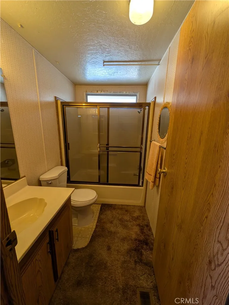 19012 Panther Avenue Adelanto, CA 92301