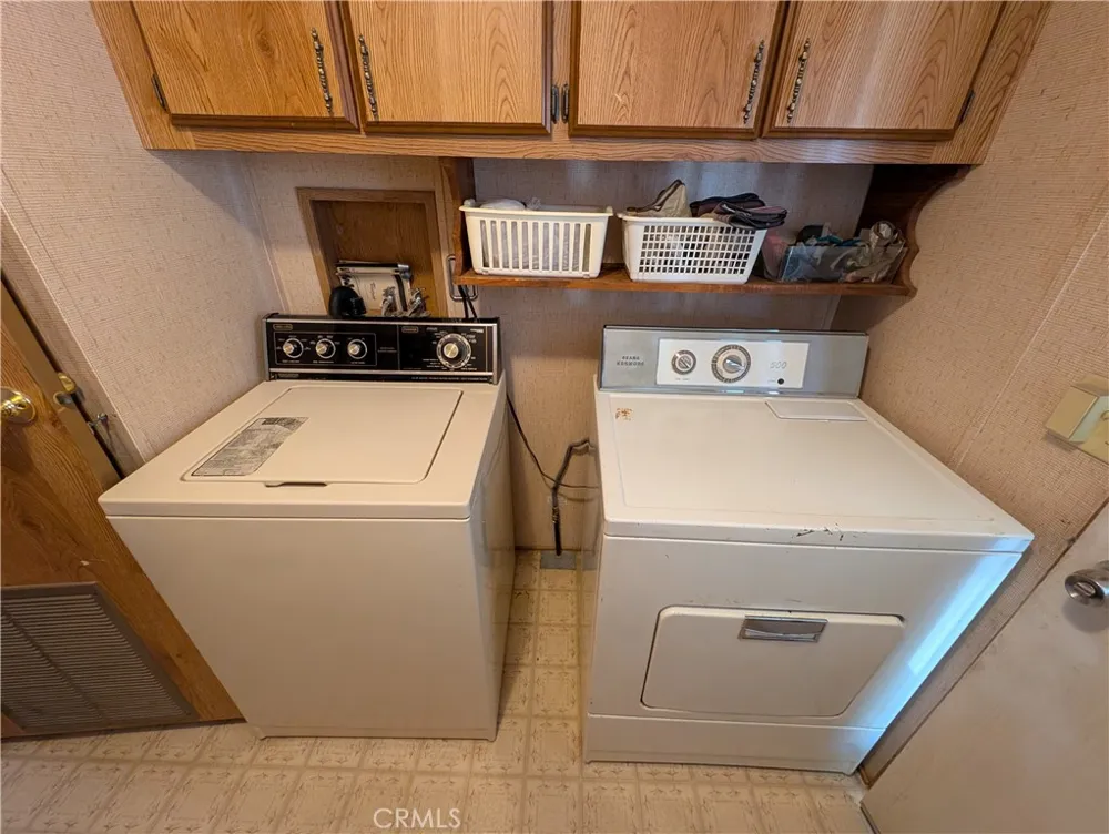 19012 Panther Avenue Adelanto, CA 92301