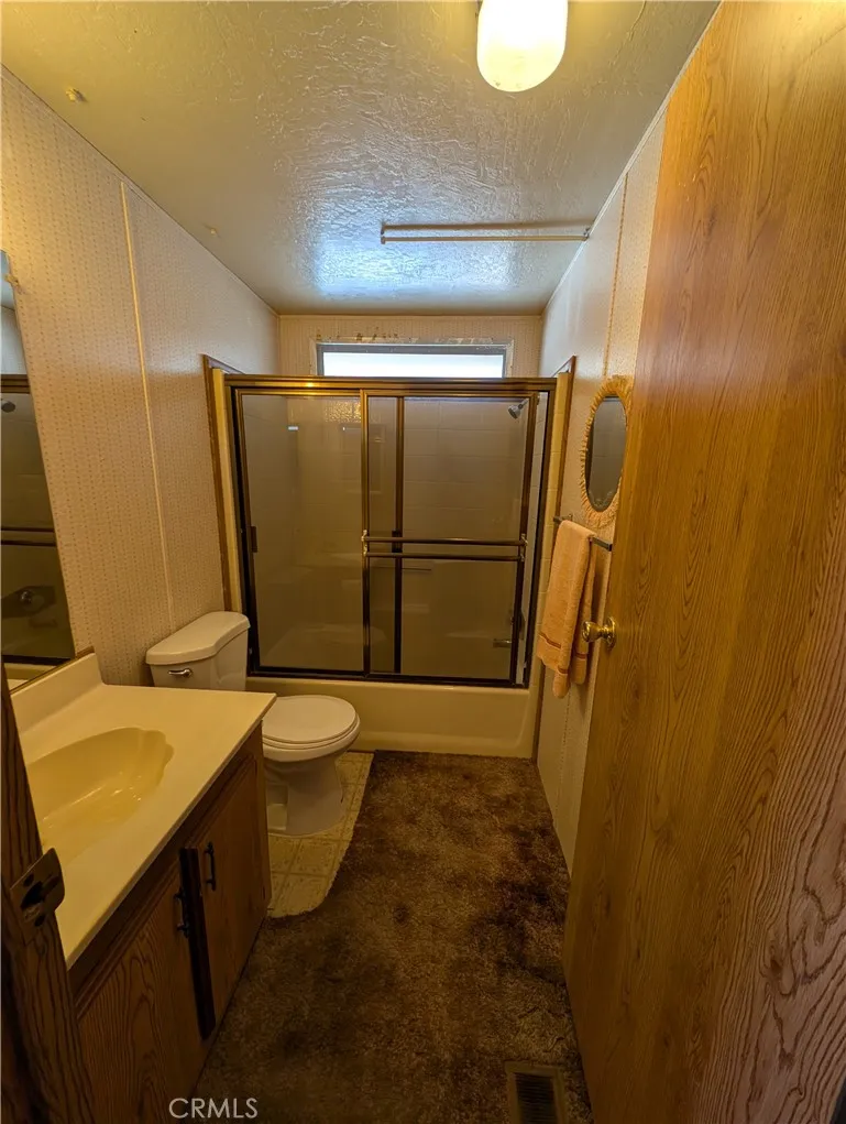 19012 Panther Avenue Adelanto, CA 92301