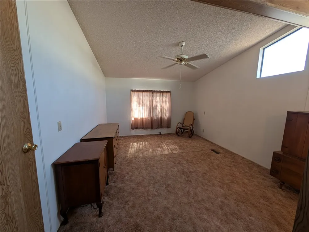19012 Panther Avenue Adelanto, CA 92301