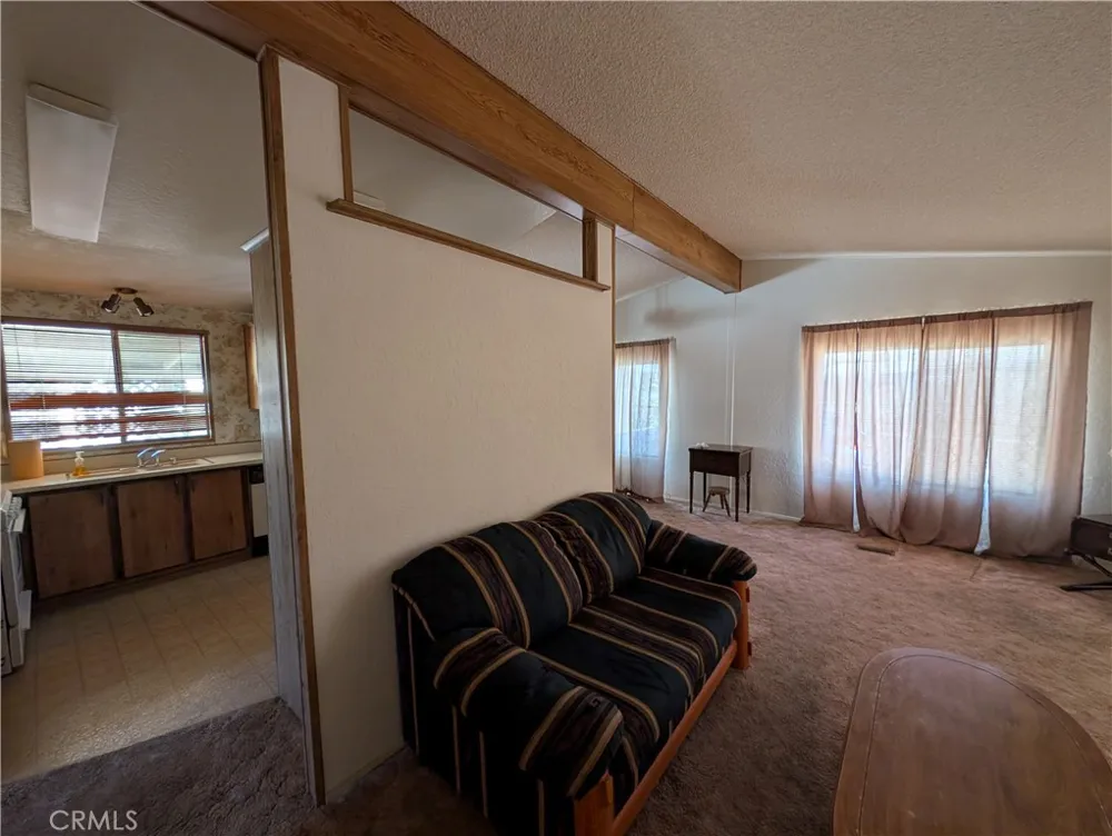 19012 Panther Avenue Adelanto, CA 92301