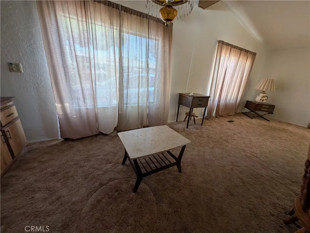 19012 Panther Avenue Adelanto, CA 92301