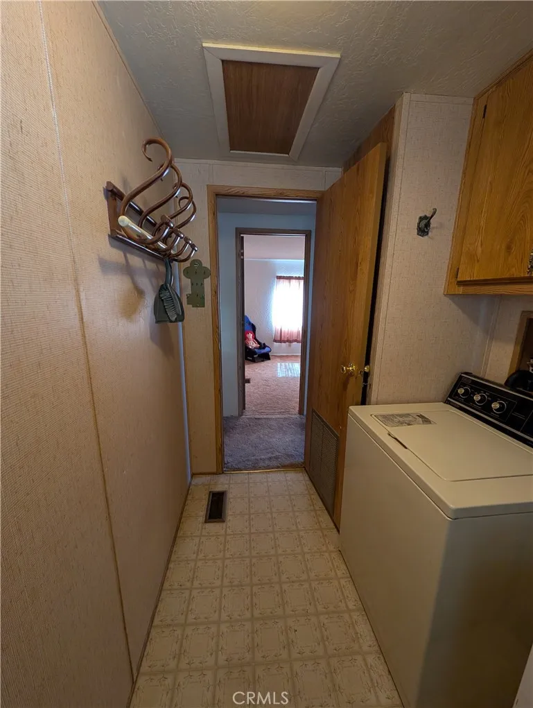 19012 Panther Avenue Adelanto, CA 92301