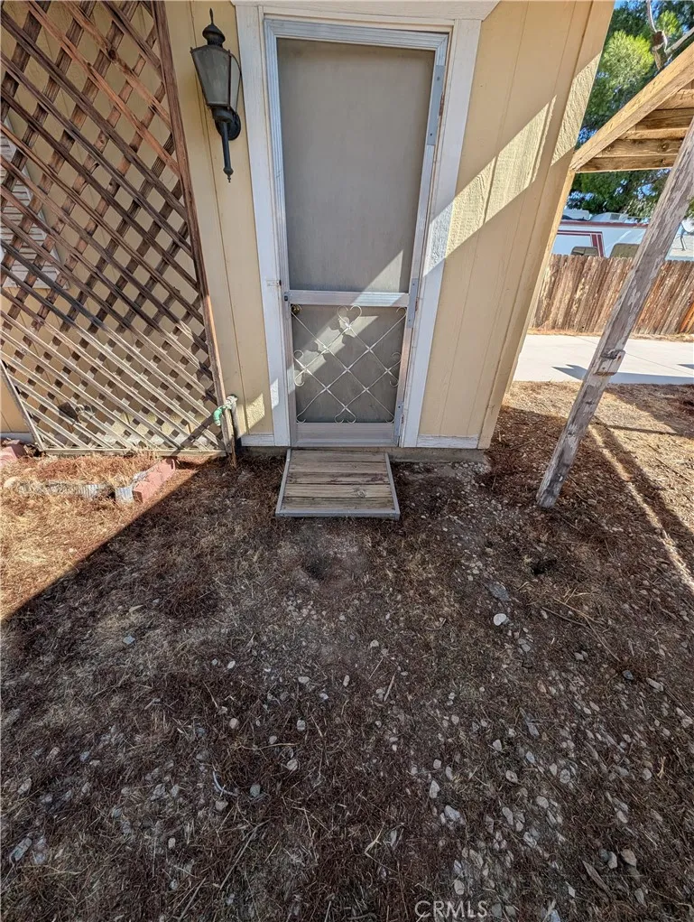19012 Panther Avenue Adelanto, CA 92301