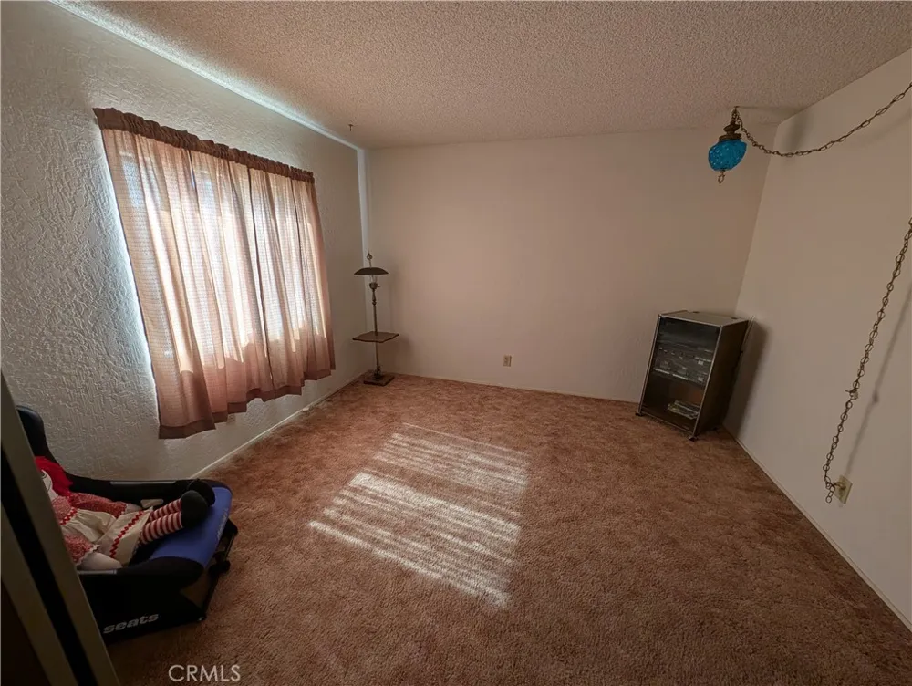 19012 Panther Avenue Adelanto, CA 92301