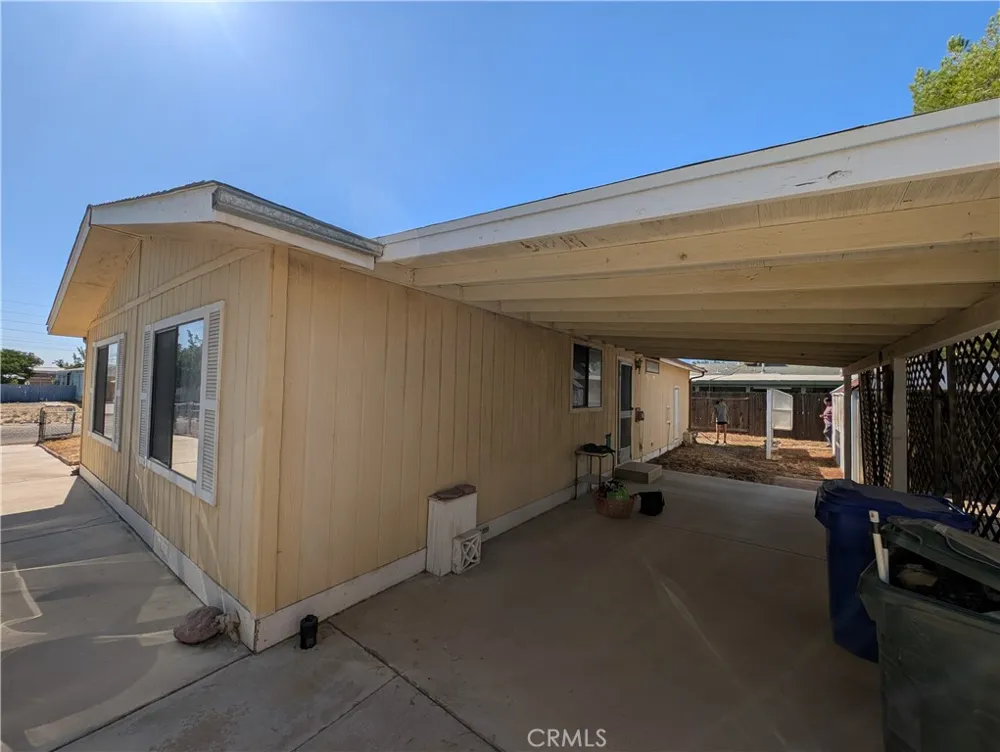 19012 Panther Avenue Adelanto, CA 92301
