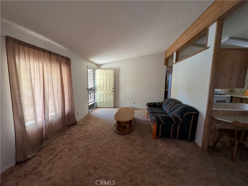 19012 Panther Avenue Adelanto, CA 92301