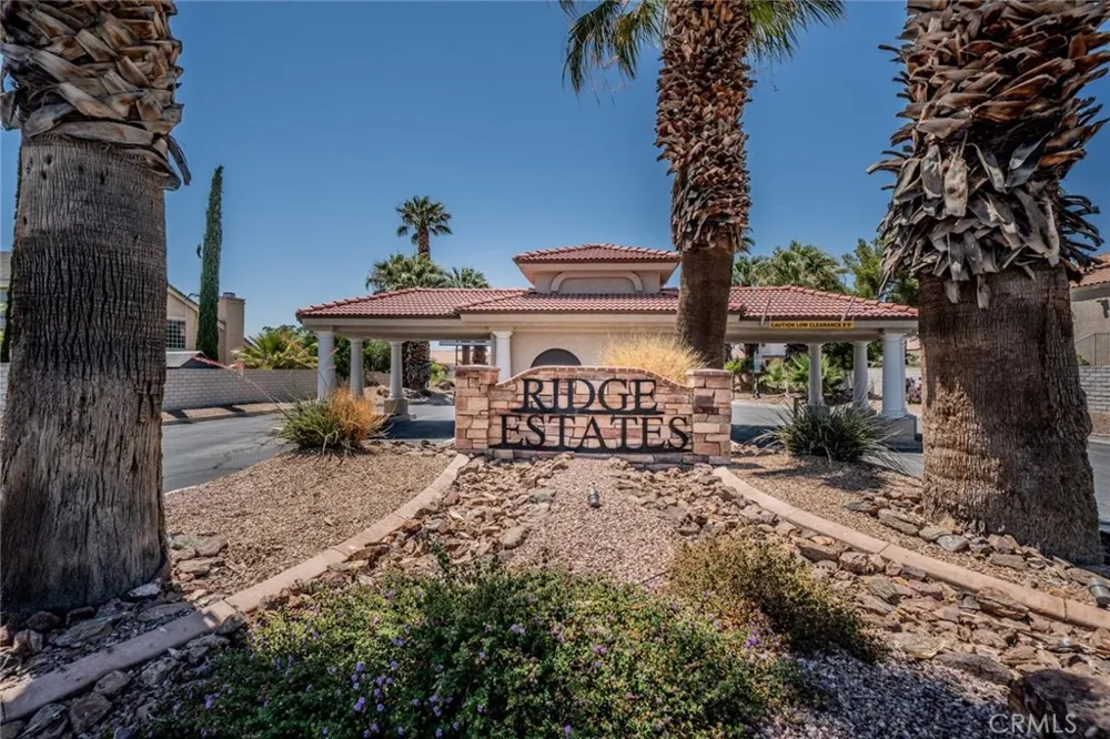 16334 Ridge View Drive Apple Valley, CA 92307