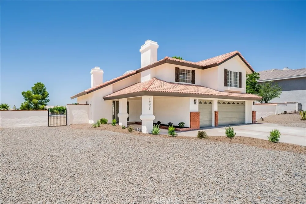 16334 Ridge View Drive Apple Valley, CA 92307
