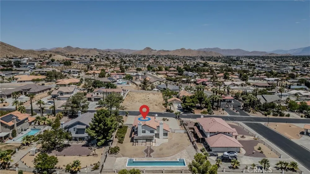 16334 Ridge View Drive Apple Valley, CA 92307