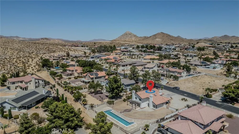 16334 Ridge View Drive Apple Valley, CA 92307