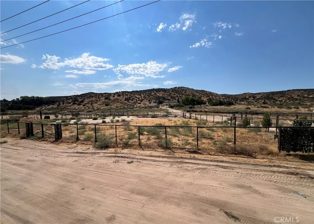 13375 Summit Valley Road Hesperia, CA 92345