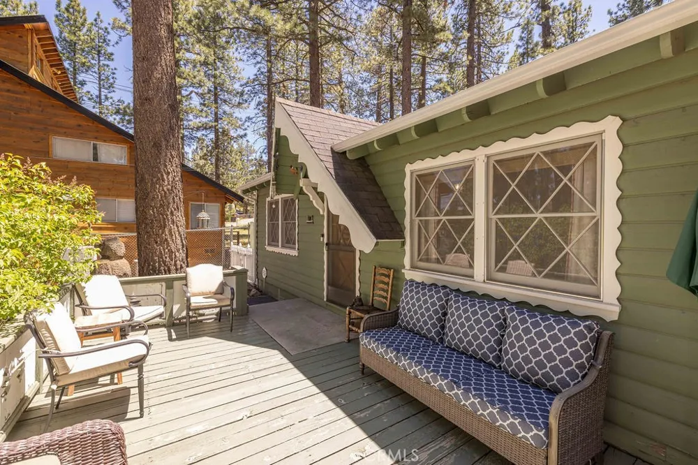 336 E Mojave Big Bear, CA 92314