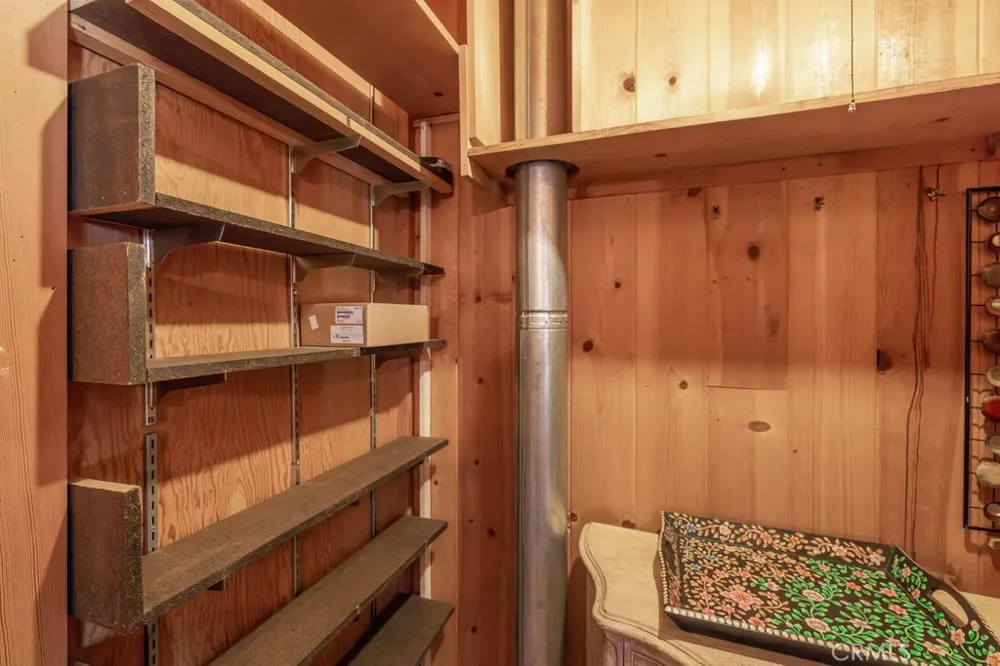 336 E Mojave Big Bear, CA 92314
