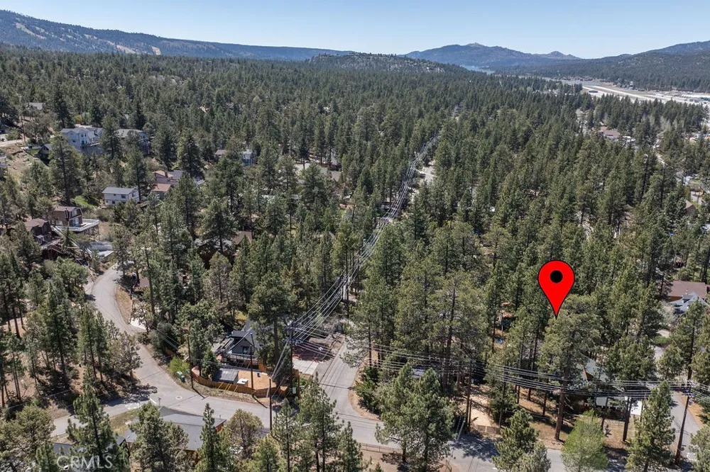 336 E Mojave Big Bear, CA 92314