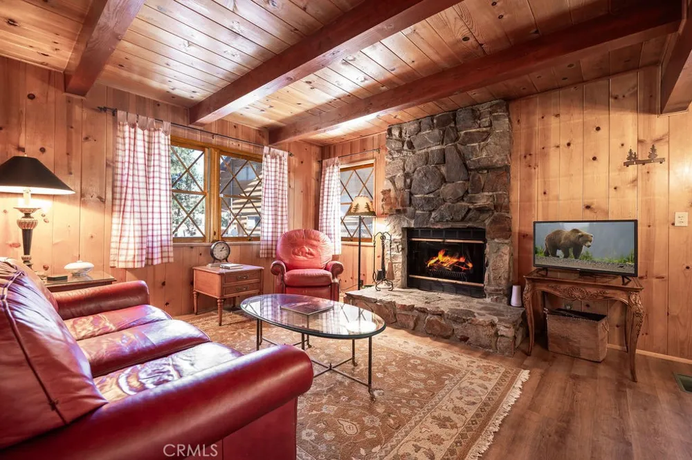 336 E Mojave Big Bear, CA 92314