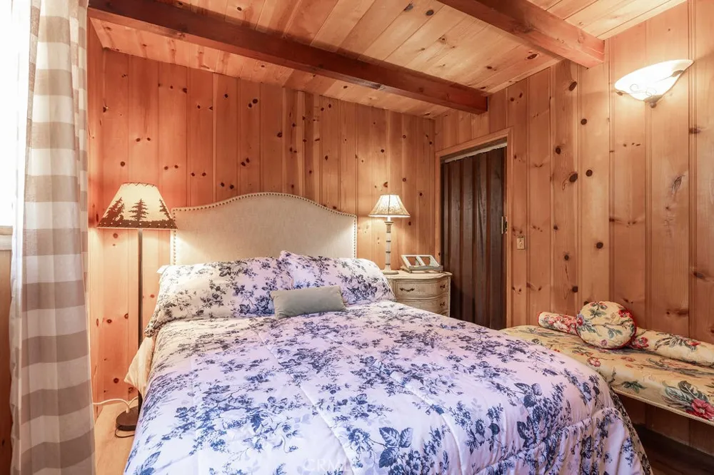 336 E Mojave Big Bear, CA 92314