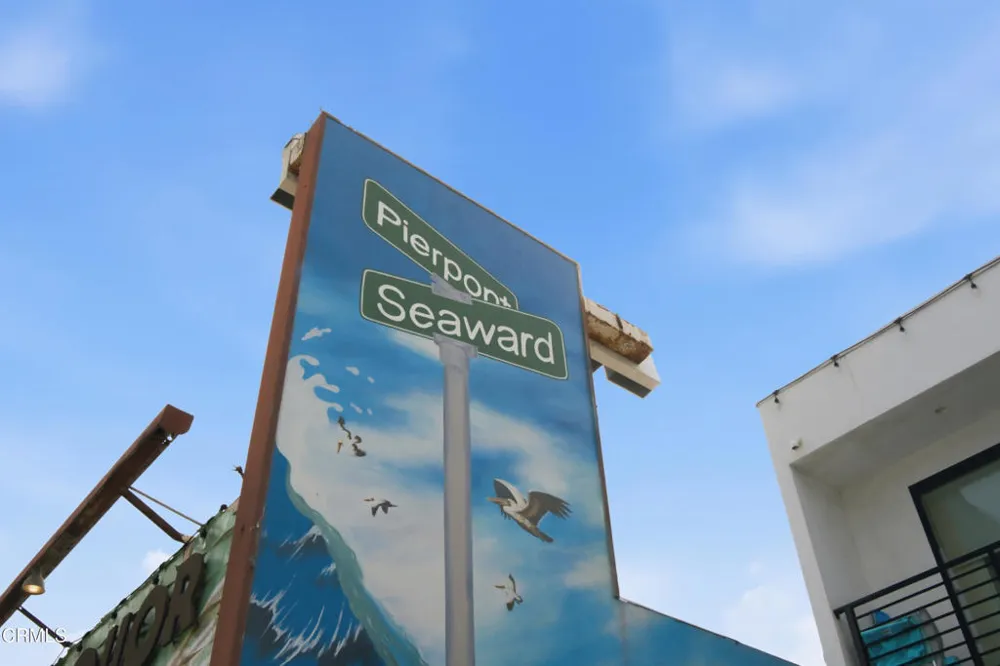 2385 Pierpont Boulevard Ventura, CA 93001
