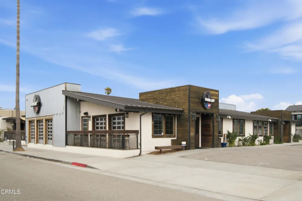 2385 Pierpont Boulevard Ventura, CA 93001