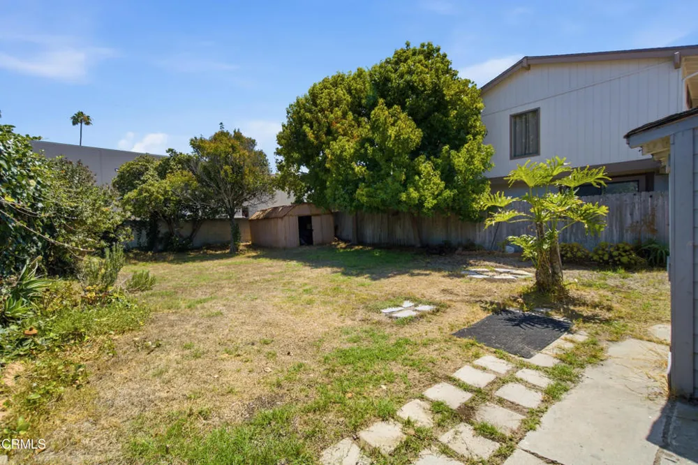 2385 Pierpont Boulevard Ventura, CA 93001