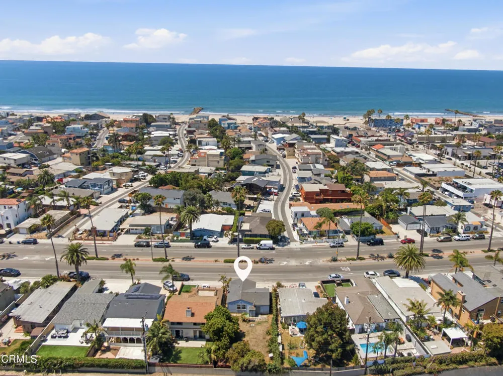 2385 Pierpont Boulevard Ventura, CA 93001