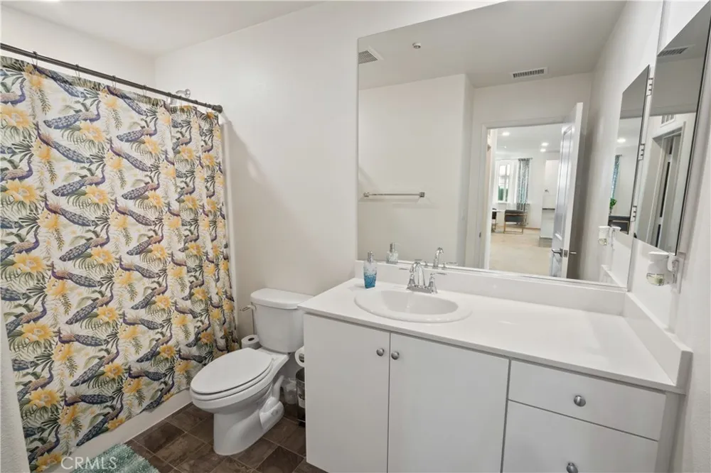 5604 Altamura Way #10 Fontana, CA 92336