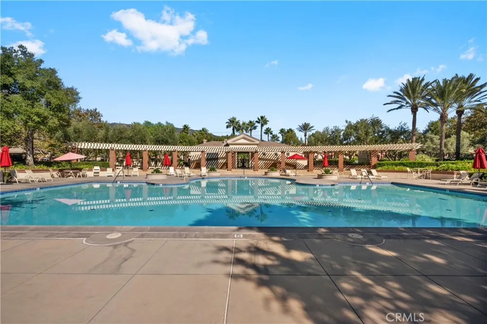 5604 Altamura Way #10 Fontana, CA 92336