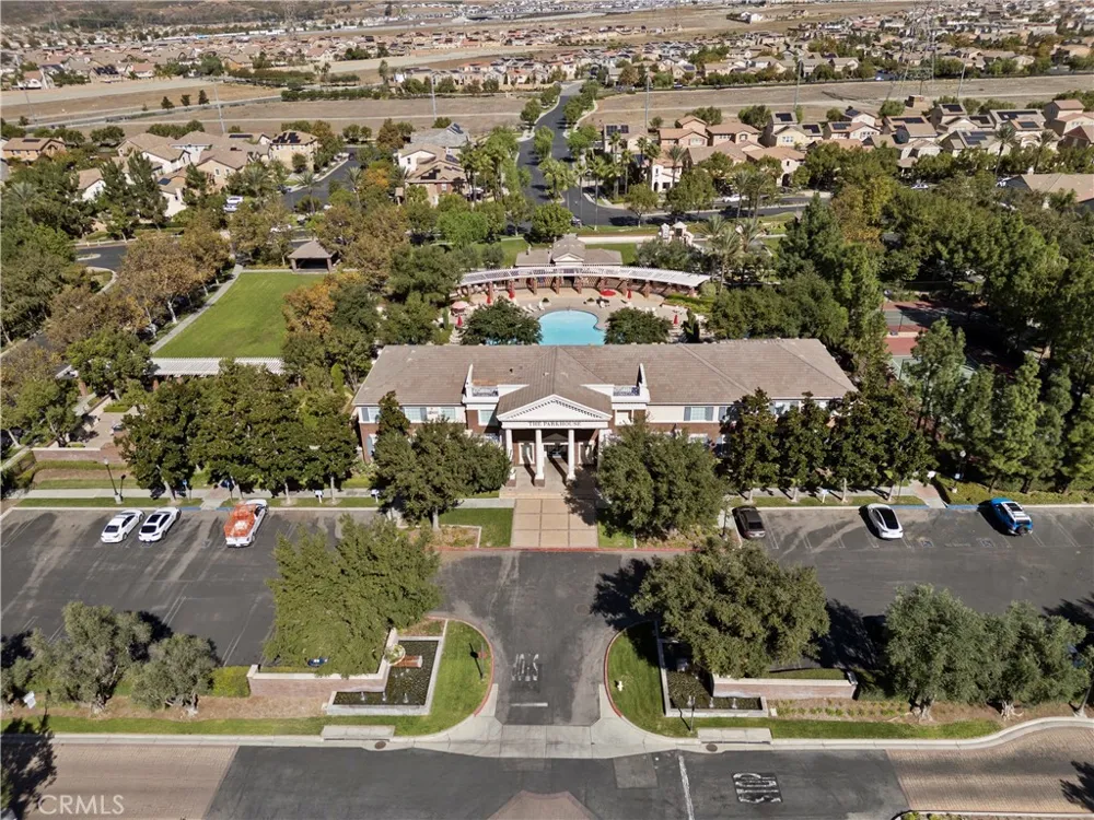 5604 Altamura Way #10 Fontana, CA 92336