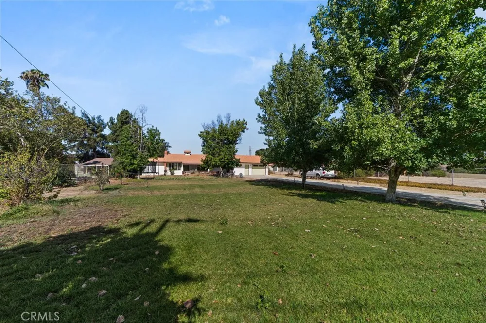 12978 11th Yucaipa, CA 92399