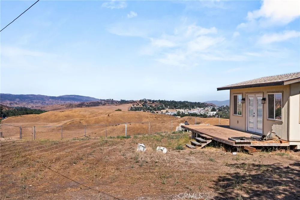 12978 11th Yucaipa, CA 92399
