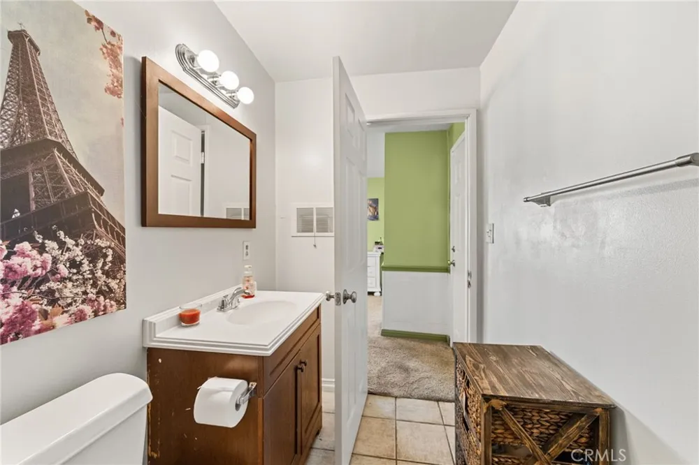 12978 11th Yucaipa, CA 92399