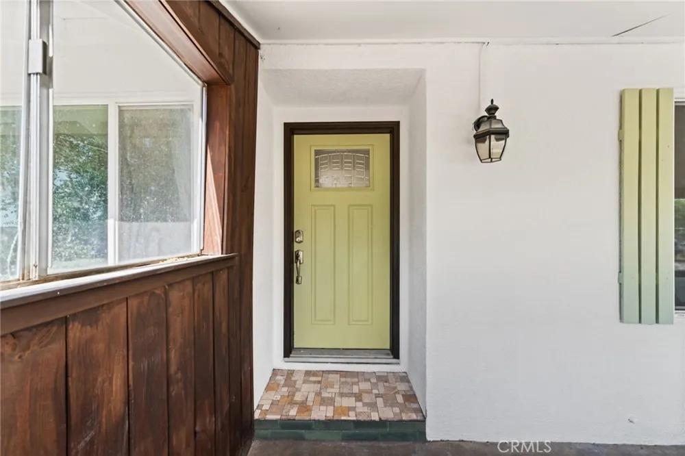 12978 11th Yucaipa, CA 92399
