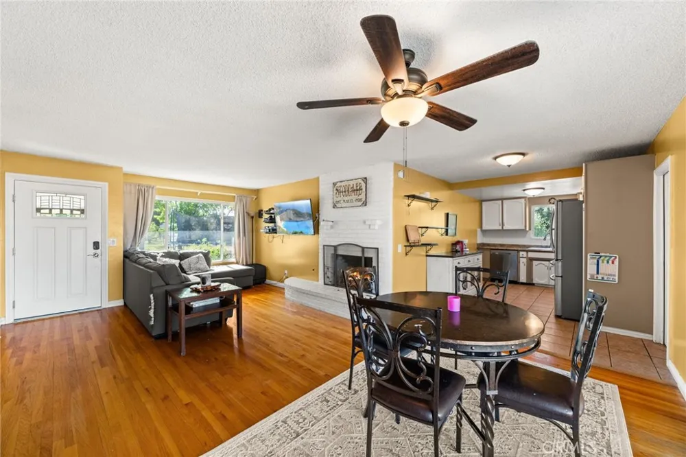 12978 11th Yucaipa, CA 92399