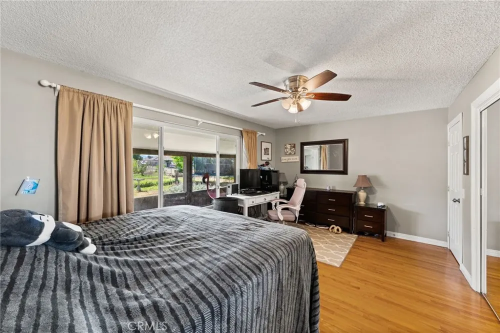 12978 11th Yucaipa, CA 92399