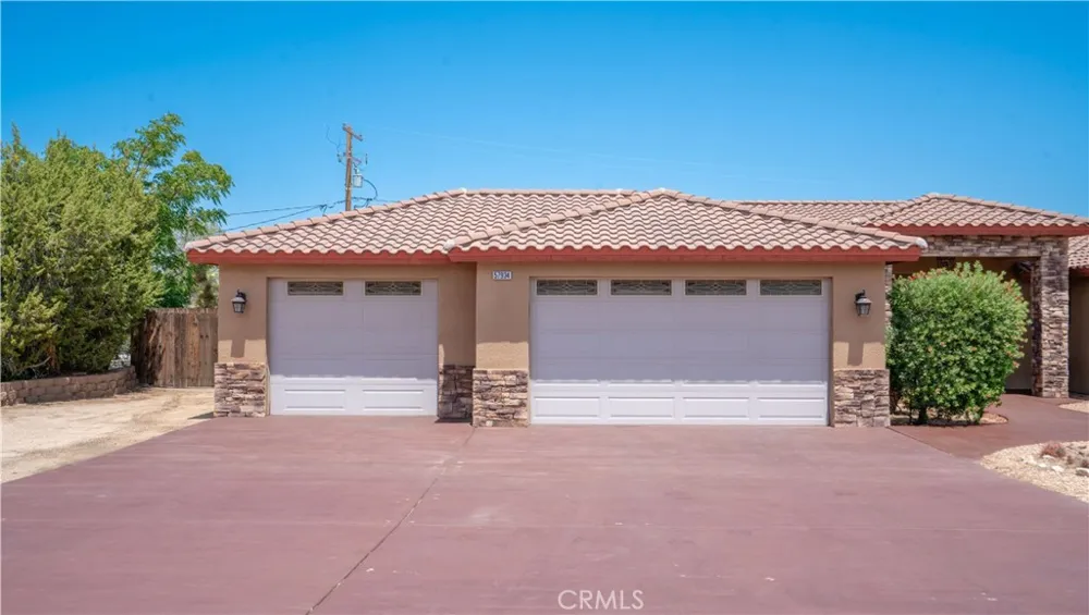 57934 Juarez Yucca Valley, CA 92284
