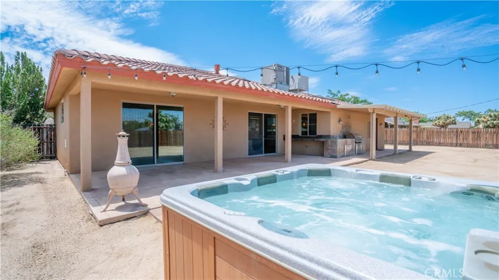 57934 Juarez Yucca Valley, CA 92284