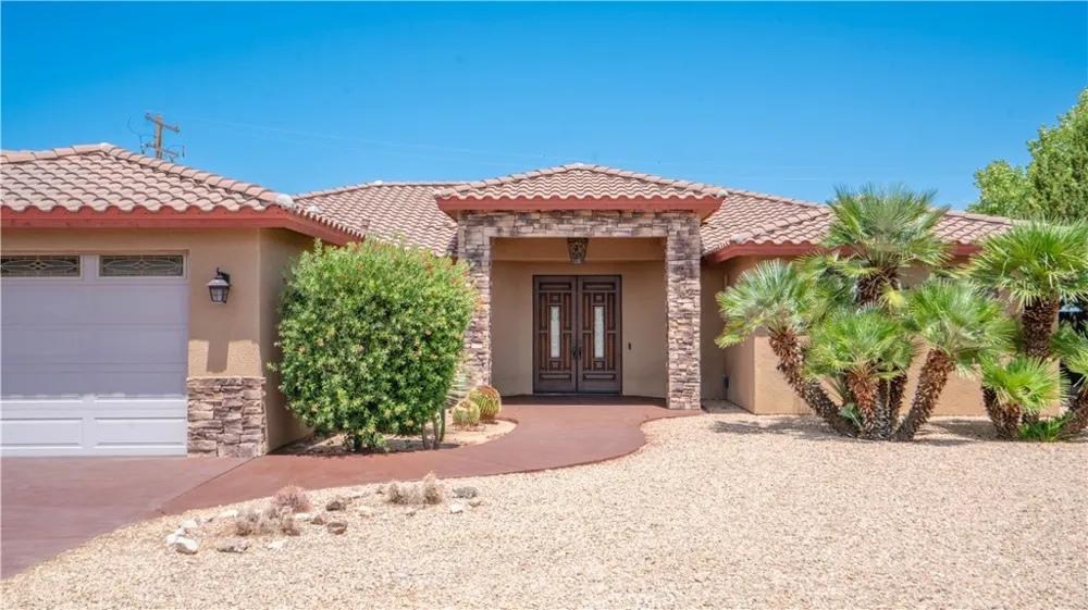 57934 Juarez Yucca Valley, CA 92284
