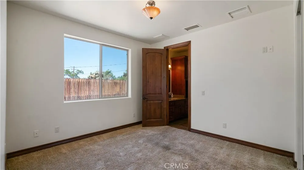 57934 Juarez Yucca Valley, CA 92284