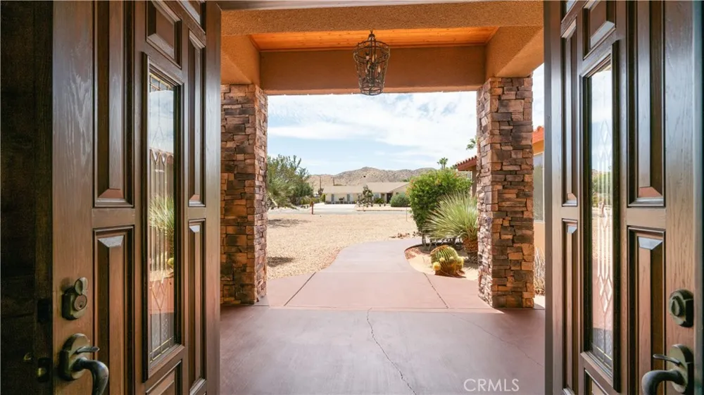 57934 Juarez Yucca Valley, CA 92284