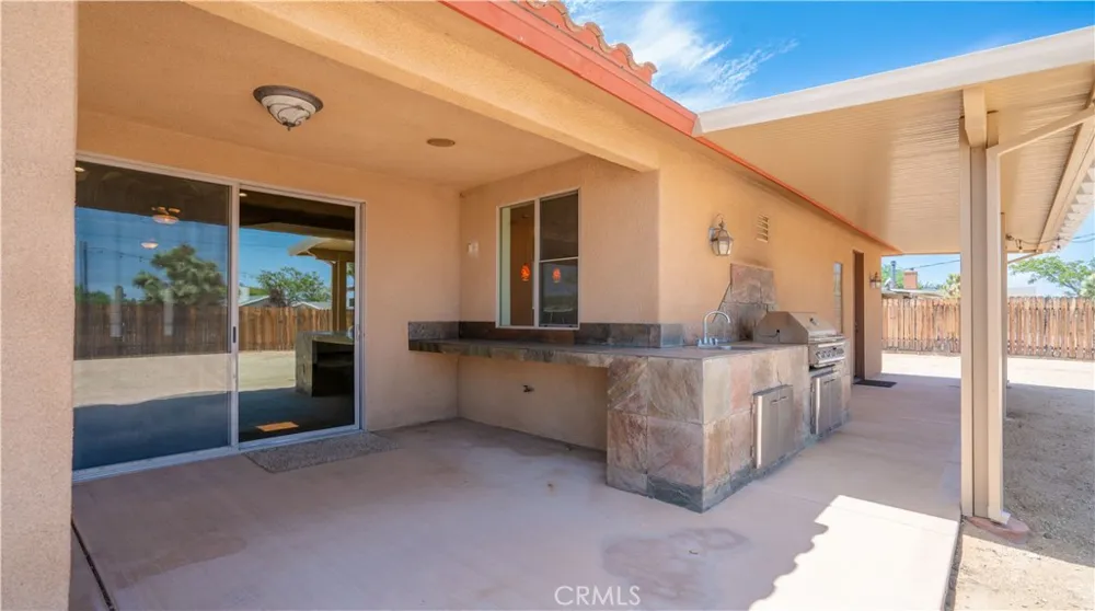 57934 Juarez Yucca Valley, CA 92284