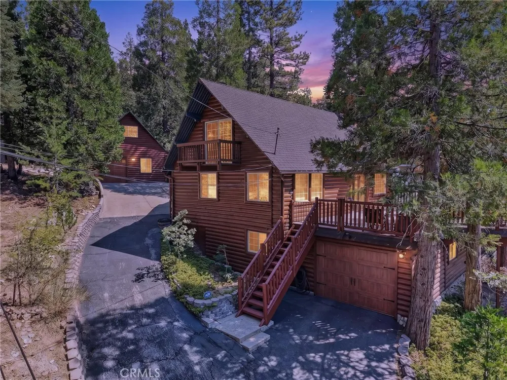 615 Grass Valley Rd Lake Arrowhead, CA 92352