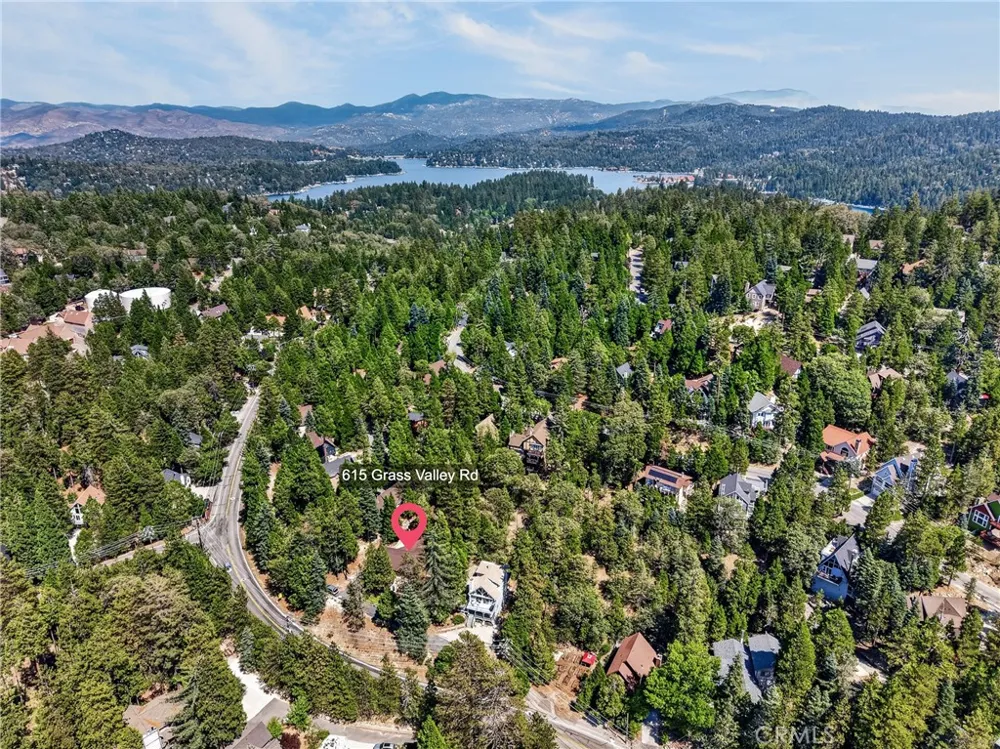 615 Grass Valley Rd Lake Arrowhead, CA 92352