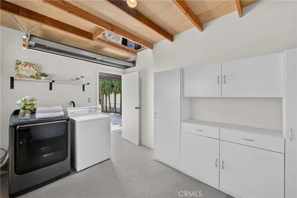 2700 W Olive Avenue Fullerton, CA 92833