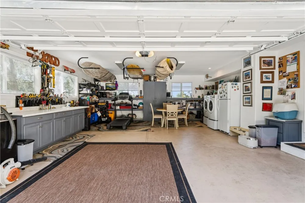 1298 Yellowstone Drive Lake Arrowhead, CA 92352