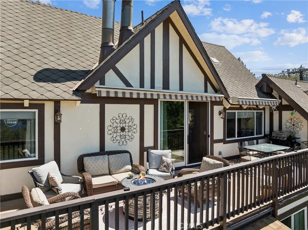 1298 Yellowstone Drive Lake Arrowhead, CA 92352