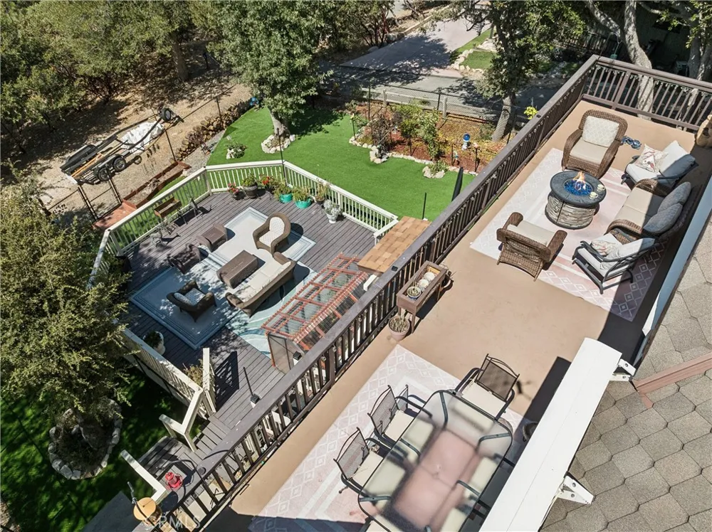 1298 Yellowstone Drive Lake Arrowhead, CA 92352